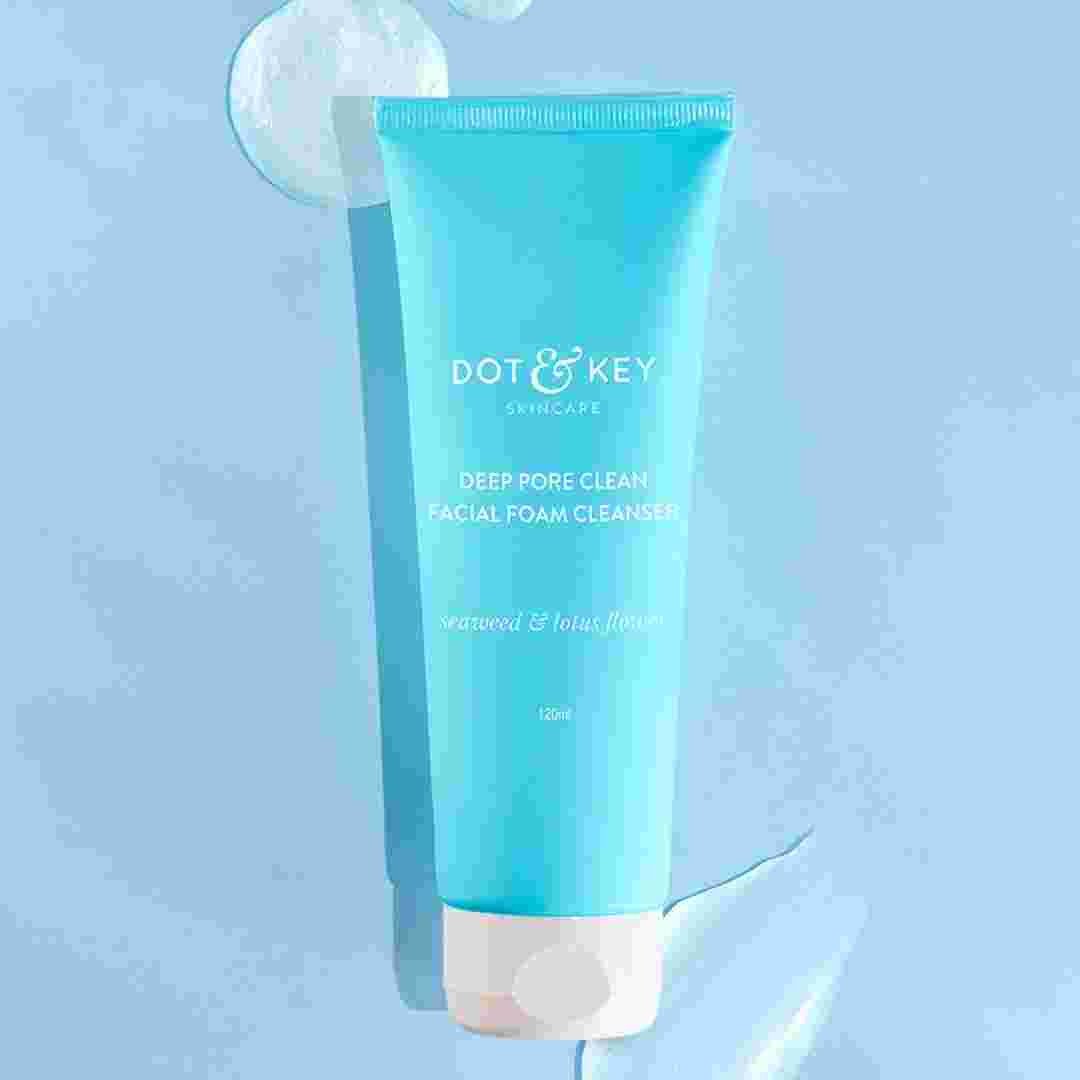 Dot & Key Deep Pore Clean Foaming Face Wash for Daily Use | Facewash with Seawood Extract | Minimizes Pores, Controls Excess Oil & Keeps Skin Hydrated | For All Skin Types | For Women & Men | 100ml